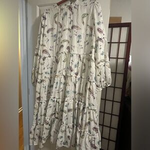 Beautiful print Dainty Jewells dress 4x